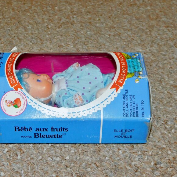 1984 Kenner Strawberry Shortcake Berry Baby Blueberry Muffin Complete in Box - Picture 11 of 14